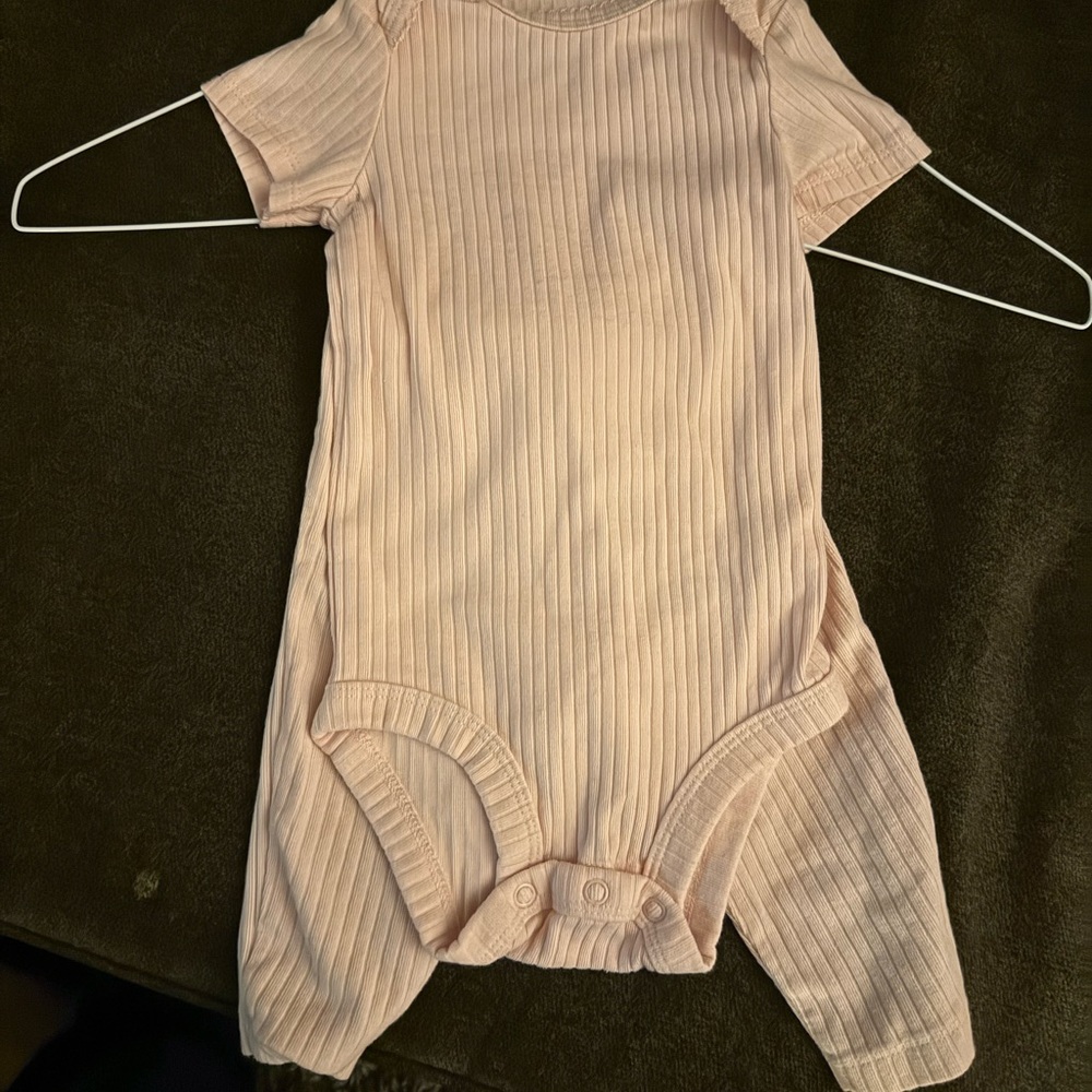 Carter’s Baby Ribbed Bodysuit & Pants Set | 6 Months | Blush Pink